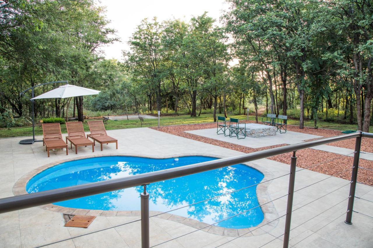 Kingly Bush Villa Пгалаборва Екстер'єр фото
