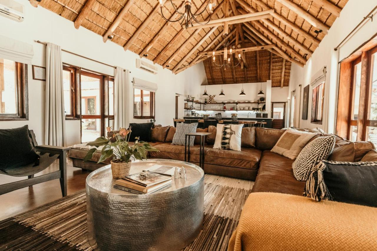 Kingly Bush Villa Пгалаборва Екстер'єр фото