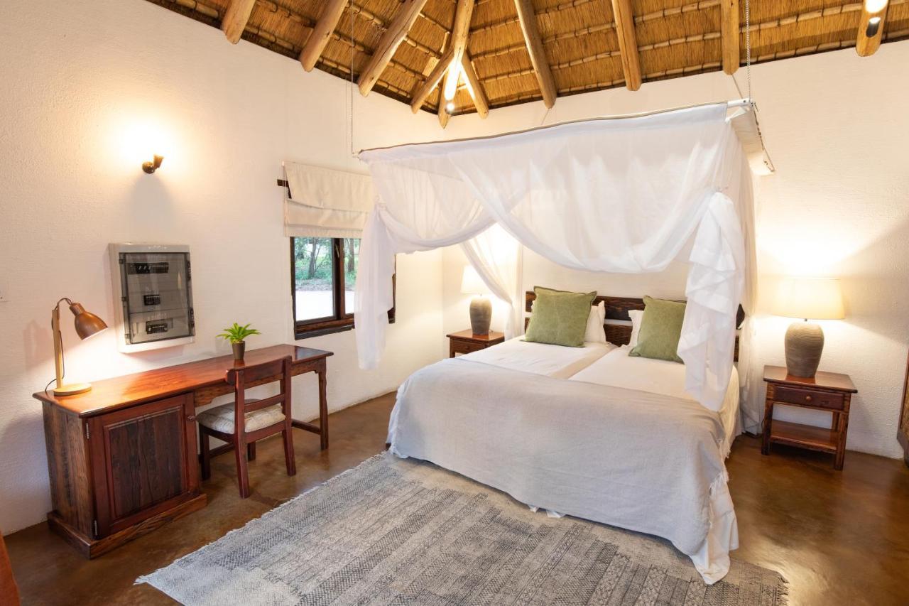 Kingly Bush Villa Пгалаборва Екстер'єр фото